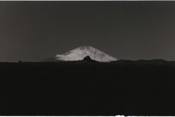 B&W photo of Mt.Fuji by Yamamoto Masao